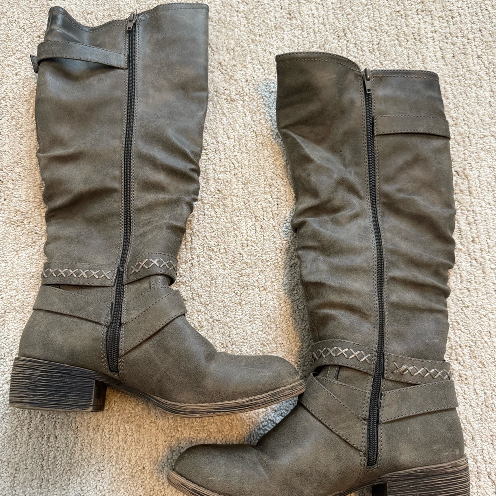 Rampage Western Women’s Mid Calf Gray Zip Up Distressed Boots Women’s 7.5M M - Picture 2 of 16